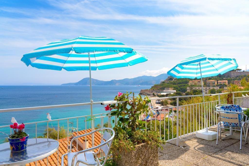 Appartamenti La Terrazza Sulle Ghiaie - Goelba Portoferraio Extérieur photo