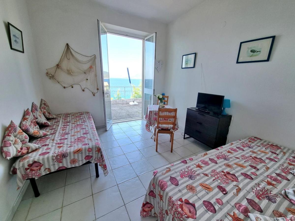 Appartamenti La Terrazza Sulle Ghiaie - Goelba Portoferraio Chambre photo